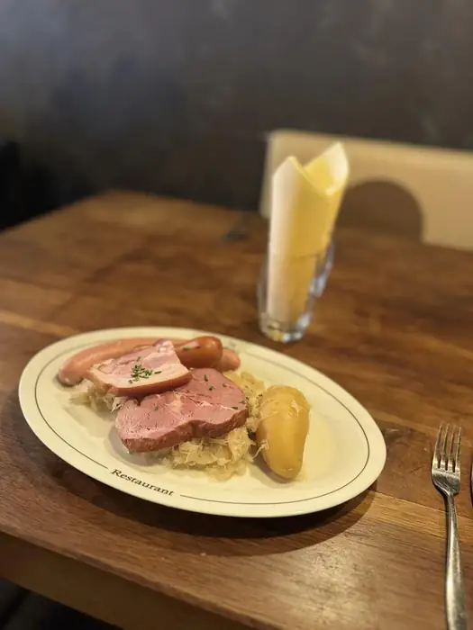 Choucroute alsacienne